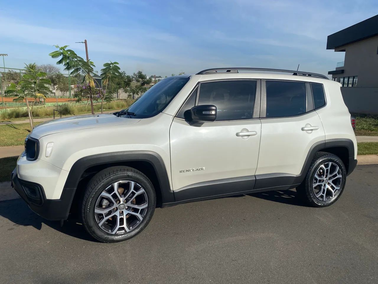 Jeep Renegade 2023