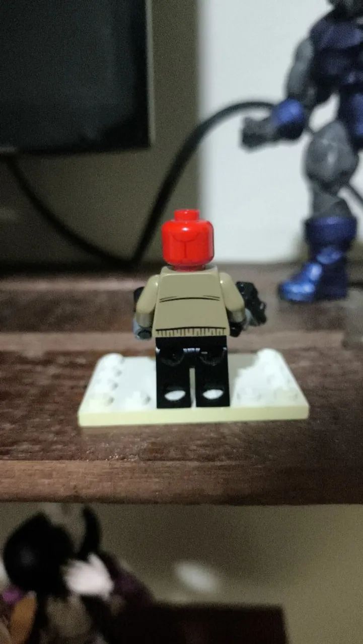 Lego capuz vermelho e peças  - Foto 4