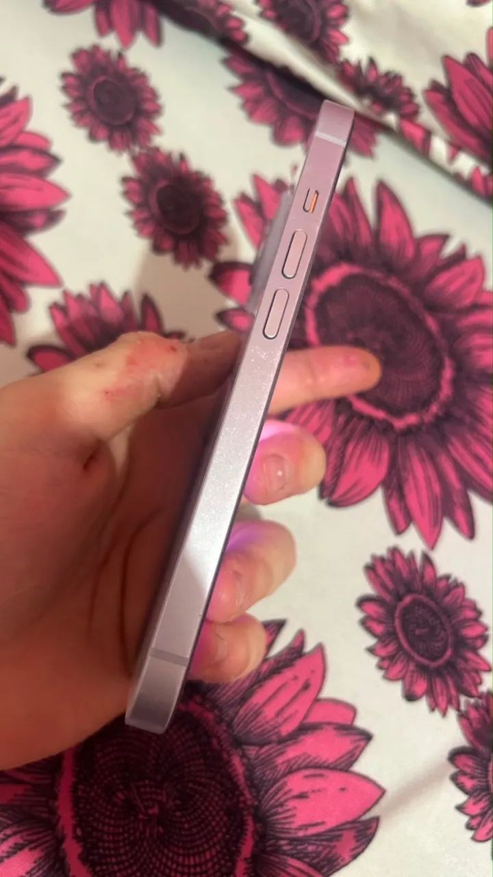 iPhone 14 - 128gb - Lilás - Foto 2