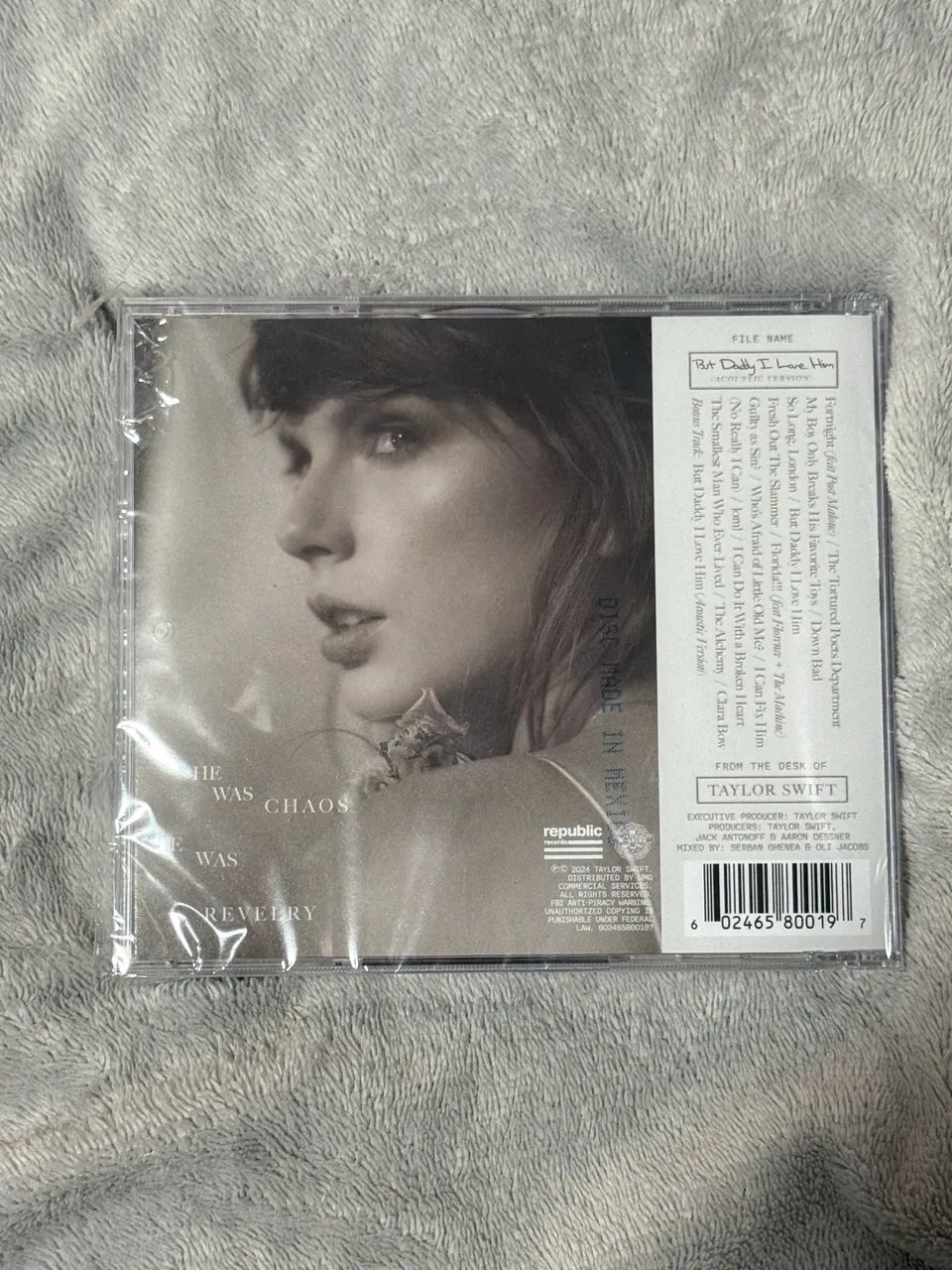 Taylor Swift - The Tortured Poets Departament - Foto 2