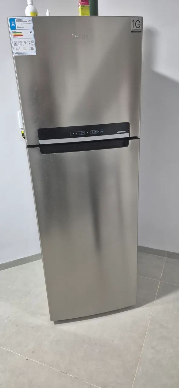 Refrigerador Midea