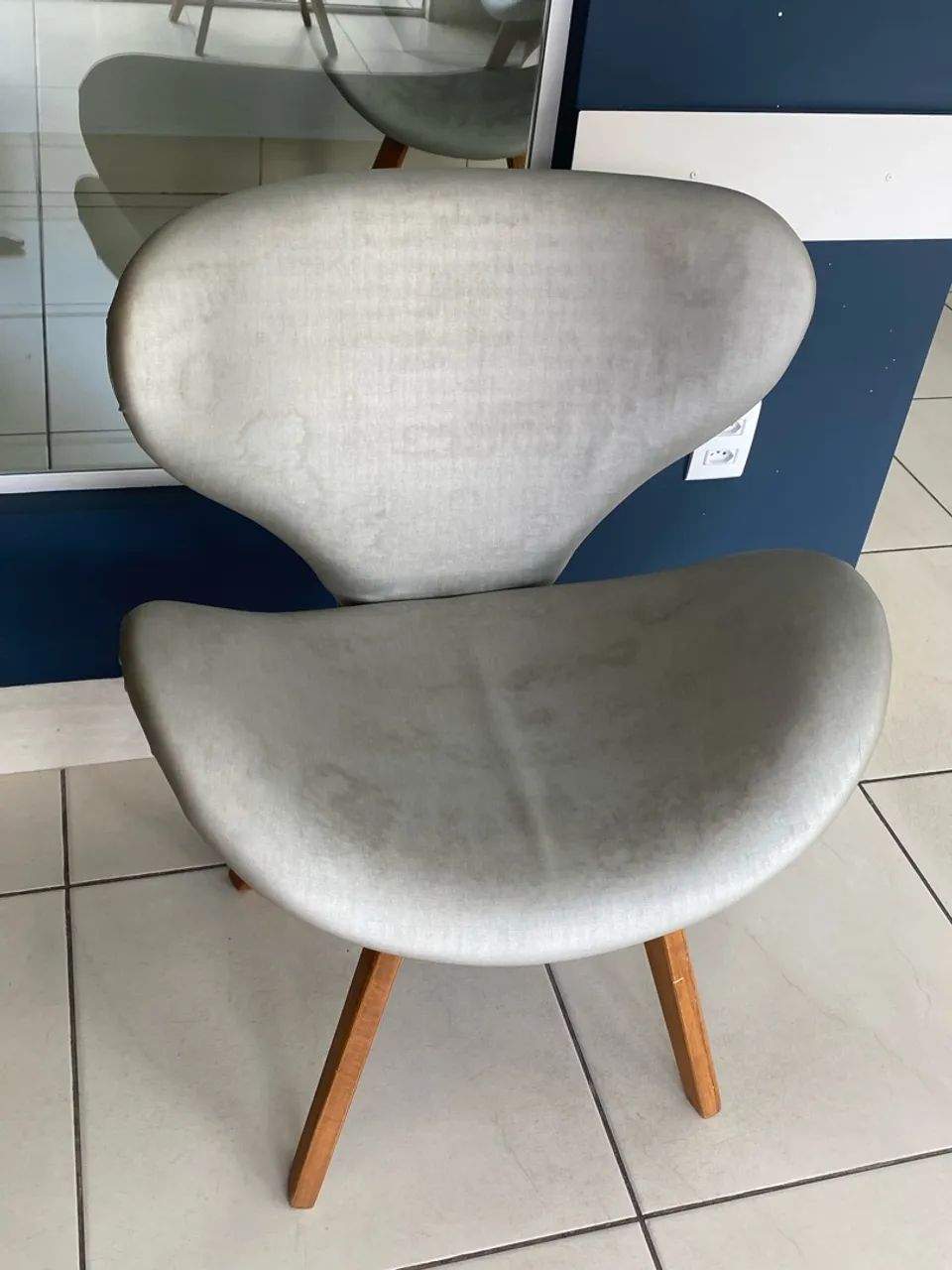 1 Poltrona Swan Prata - Foto 2