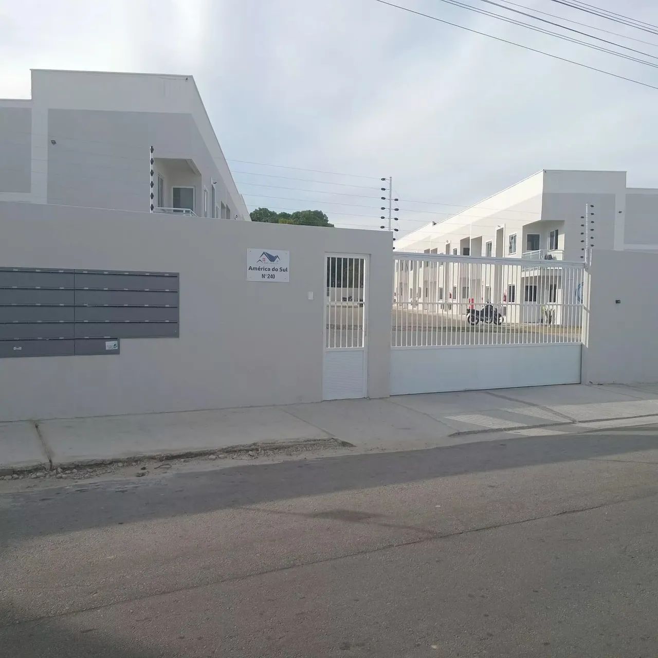 APARTAMENTO para alugar na cidade de ITAITINGA-CE