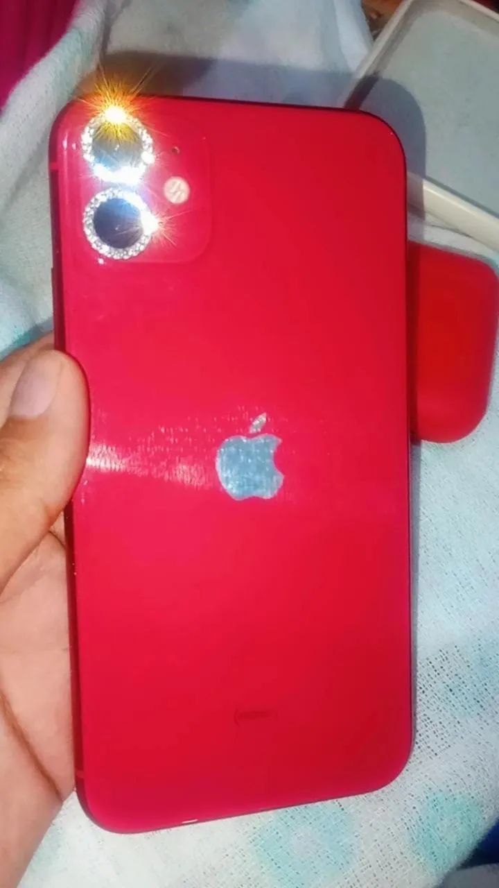 iPhone 11 vermelho 64gb $980 - Foto 4