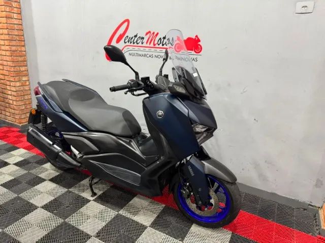 YAMAHA XMAX 250 ABS CONNECTED - Foto 3