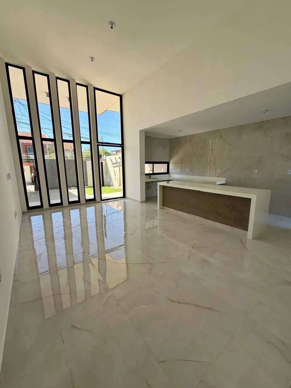 CASA PLANA MODERNA | CONFORTO, SOFISTICAÇÃO E MUITO VERDE AO SEU REDOR - Foto 5