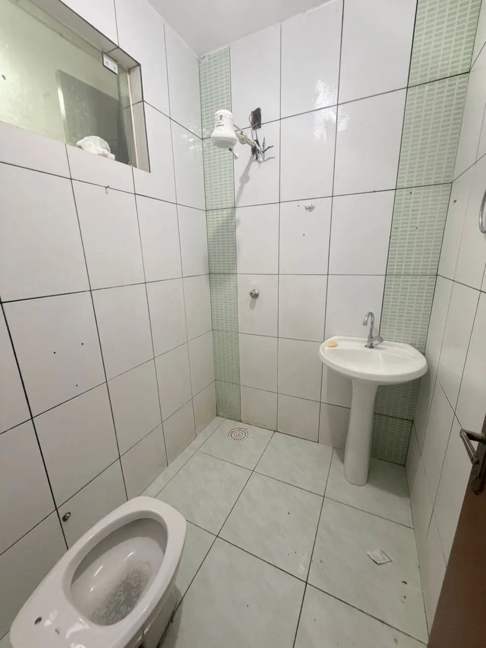 Alugo apartamento 