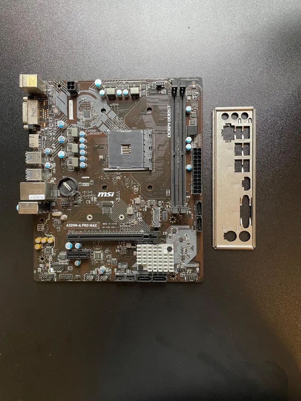 Peças de Informática ( teclado, placa mãe, gabinete e cooler de processador  - Foto 2