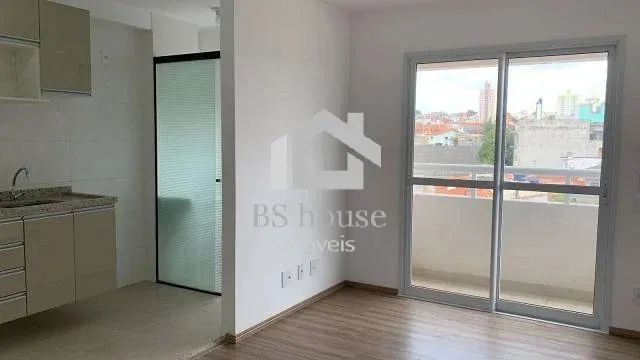 Apartamento com 2 quartos para alugar na Rua Lauro Muller, Vila Palmares