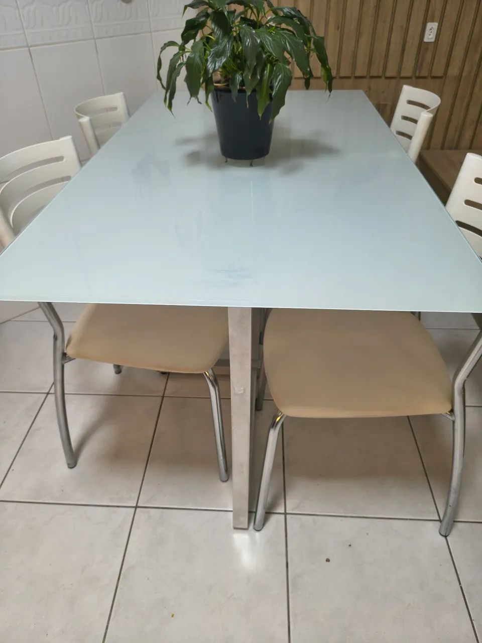 Mesa vidro com 4 cadeiras  - Foto 5