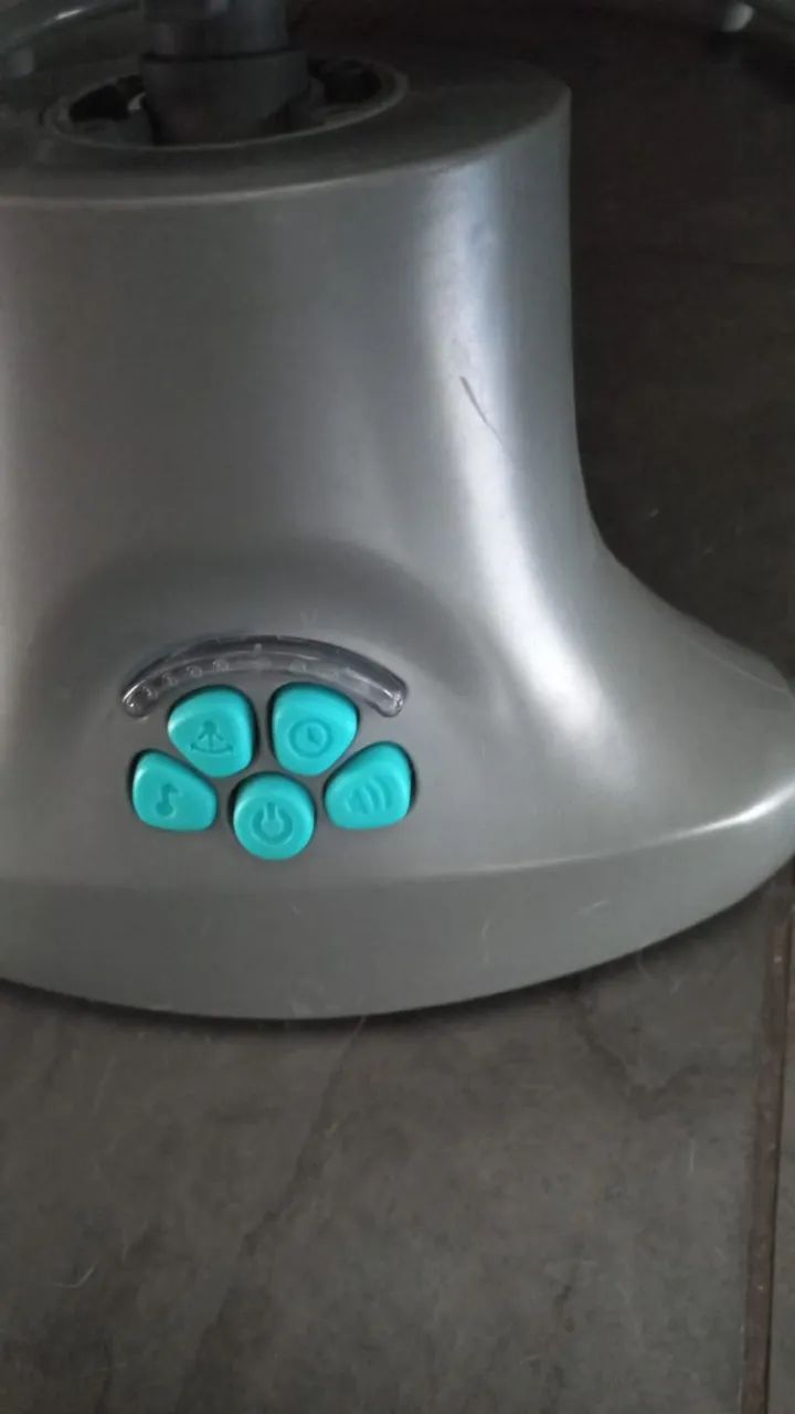 Cadeira De Balanço Para Bebê Automática Techno 8104 Mastela Com Bluetooth Cinza - Foto 4