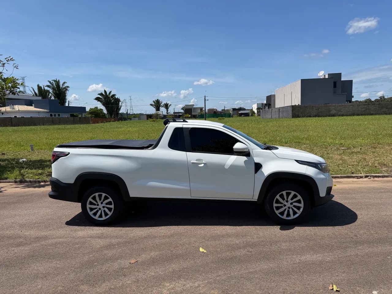 Fiat Strada Endurance 1.4 Flex 8V CS Plus 2023 - Foto 3