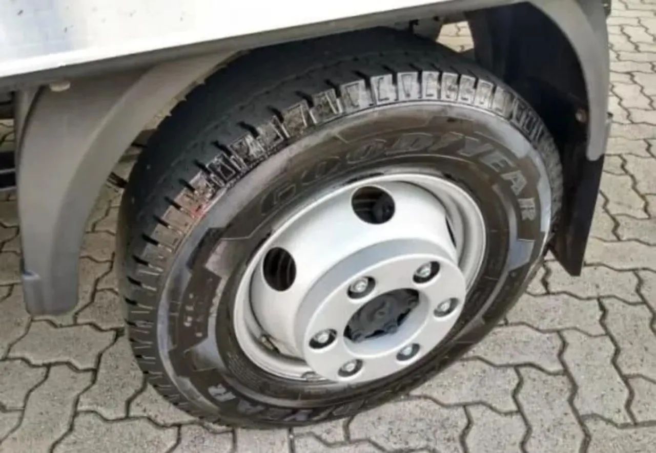 VW Delivery Express Baú 2019 - Foto 5