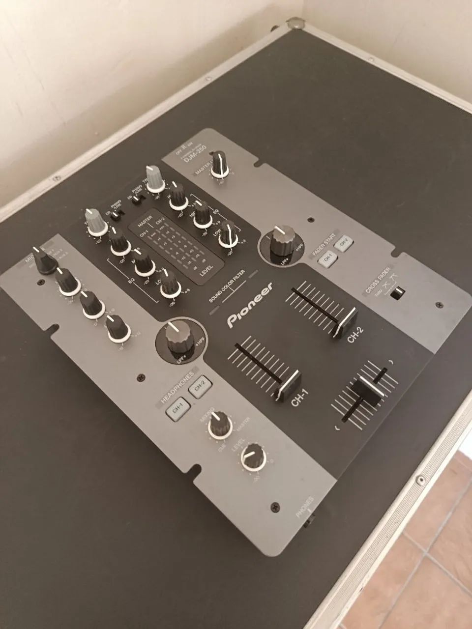Mixer djm 250 Pioneer  - Foto 2
