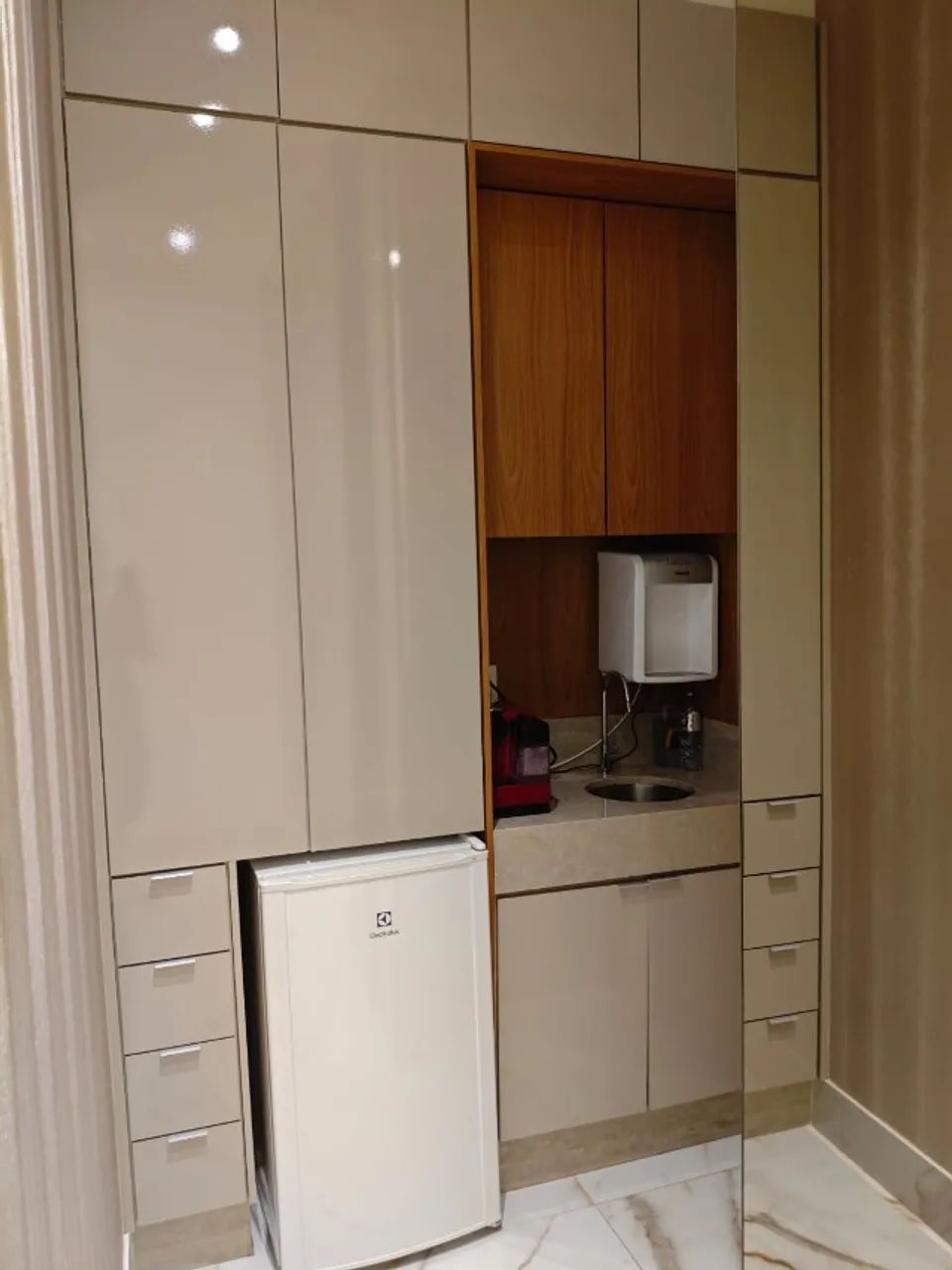 Clinica Medica Asa Sul 96 m2 - Passo Ponto com Equipamentos e Mobílias - Foto 2
