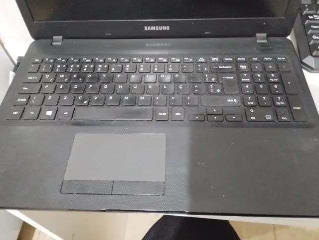 Notebook Samsung Essentials E21 NP300E5M - Foto 2