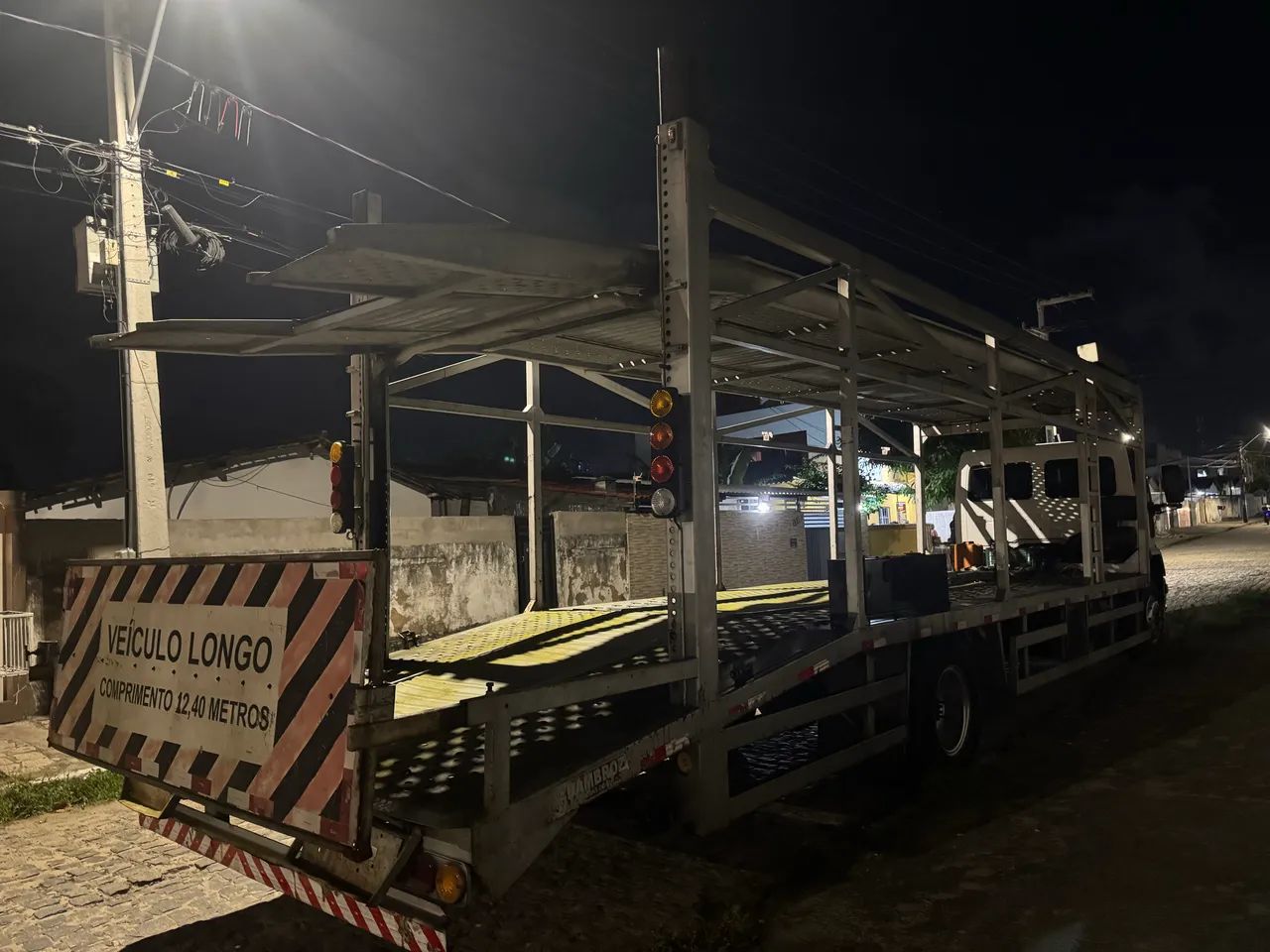 Caminhão plataforma  - Foto 4