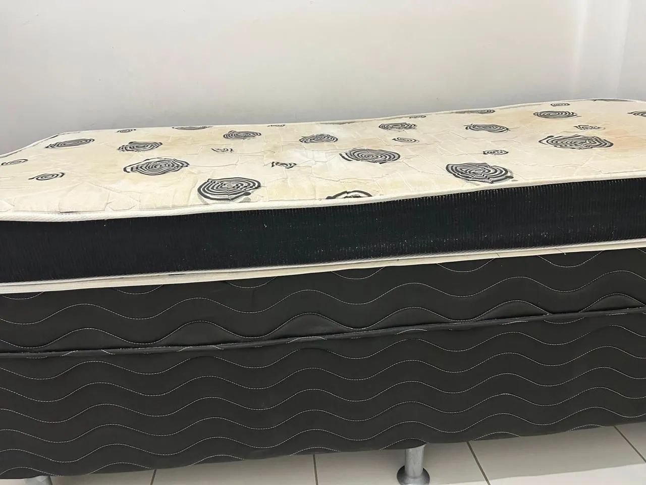Cama com base de solteiro - Foto 3