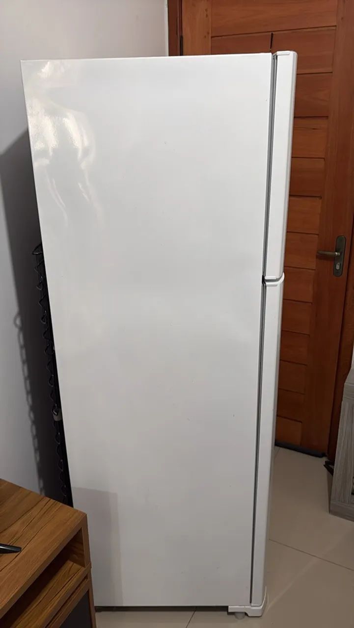 Geladeira Electrolux DFN41  - Foto 2