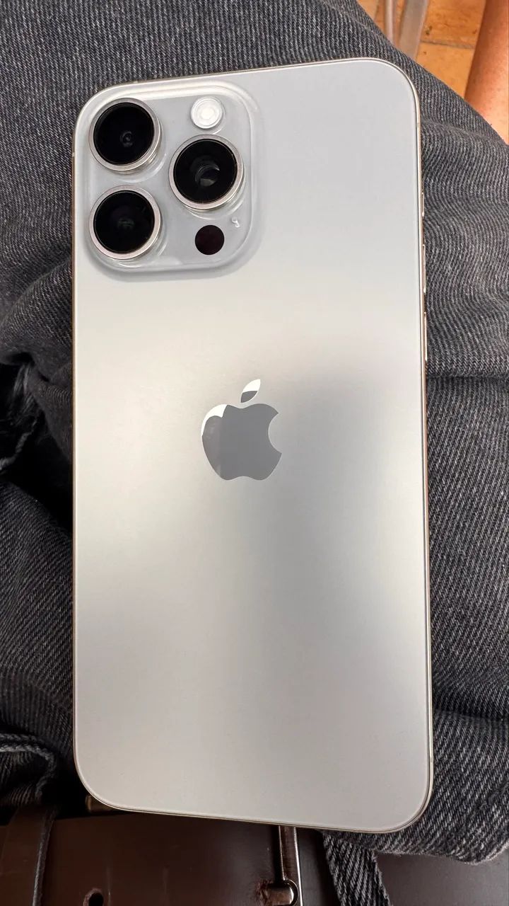 IPHONE 15 PRO MAX 256G - Foto 2