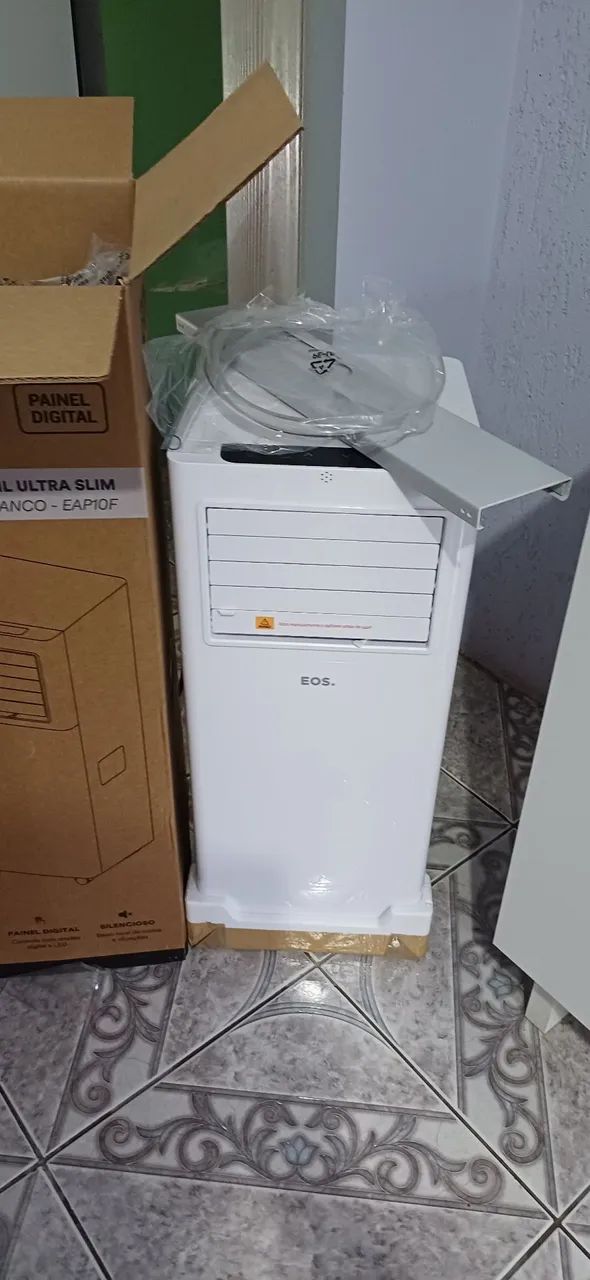Vende se AR-CONDICIONADO  nuca usado 