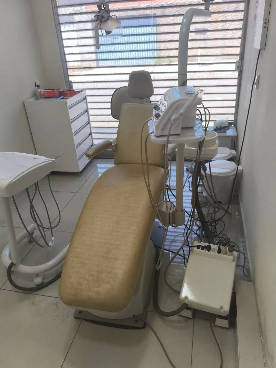 consultório dentário com compressor - Foto 3