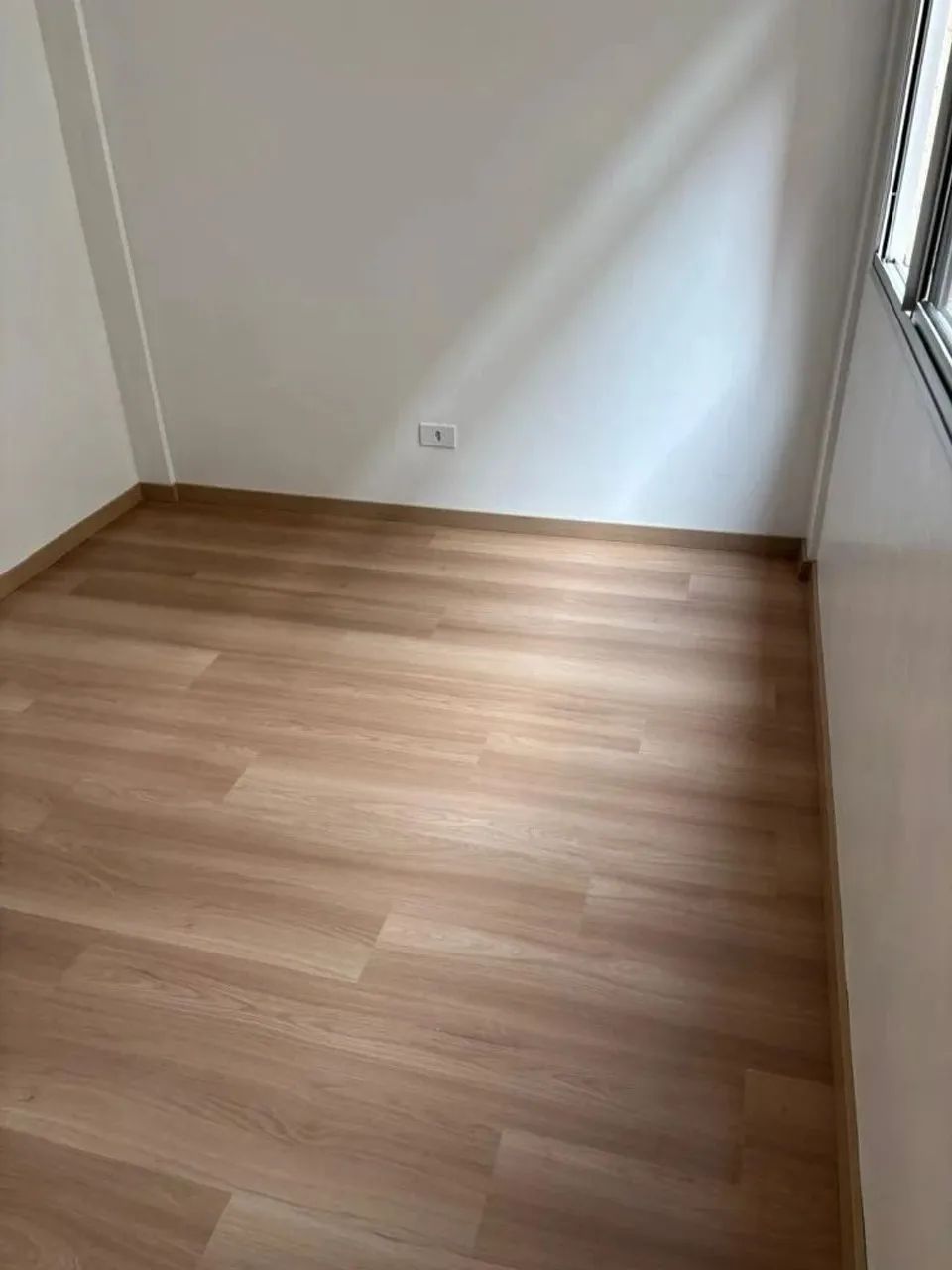  Venda e Instalação de piso laminado 