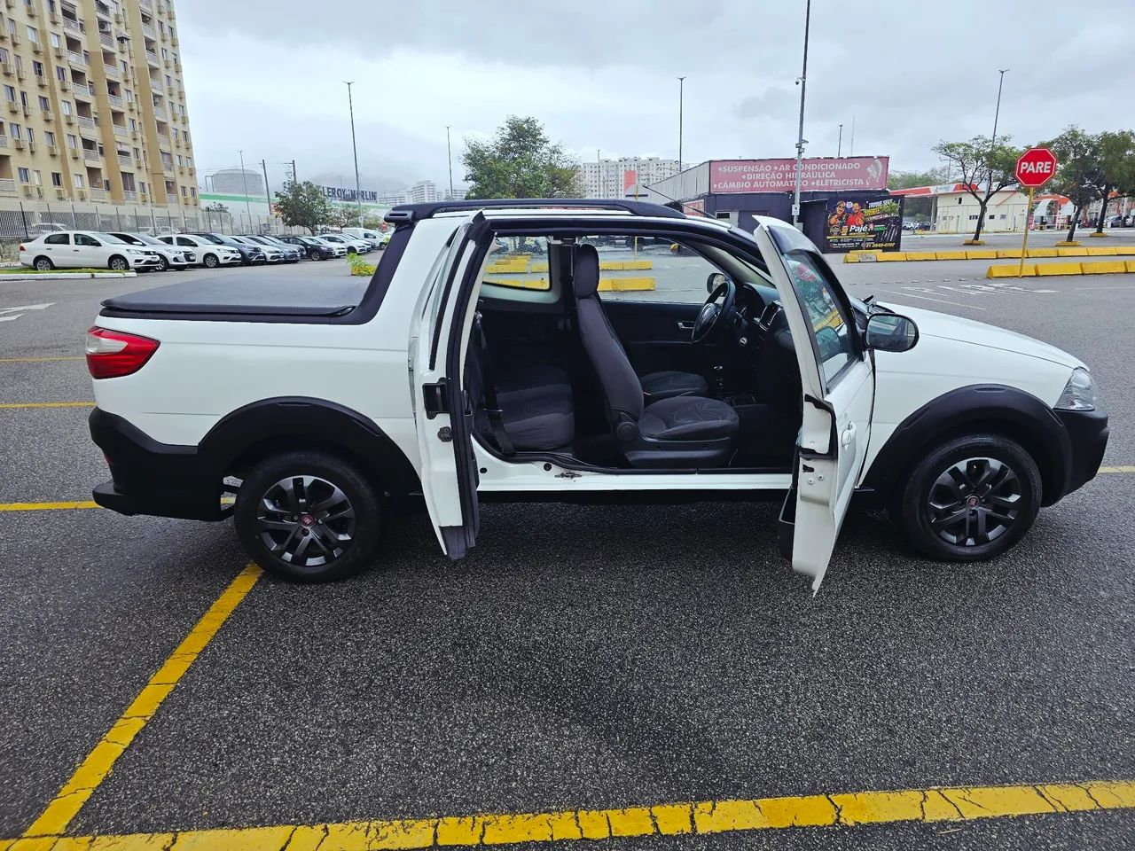 Fiat Strada Working 1.4 MPI Fire Flex 8V CD 2014