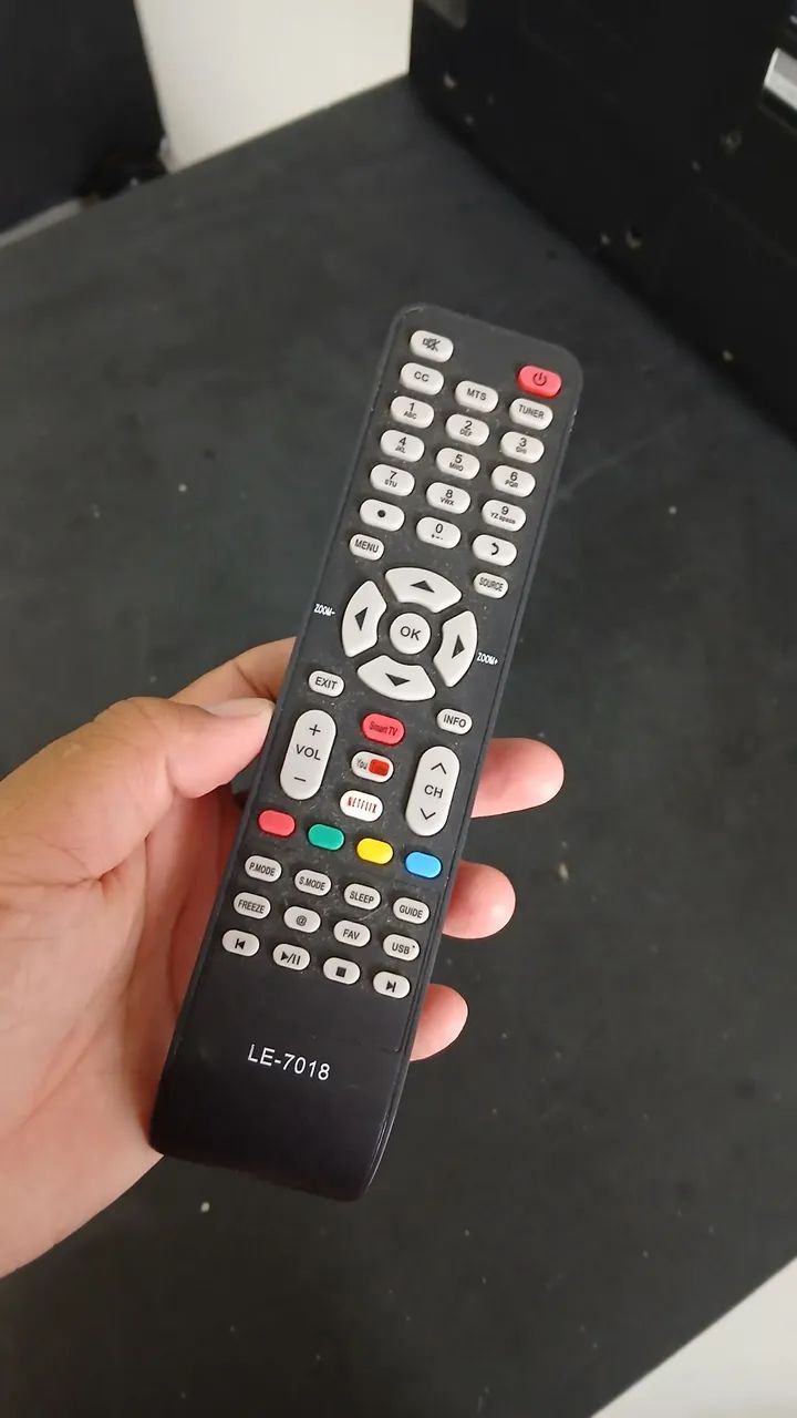 TV TCL com defeito 40 polegadas  - Foto 5