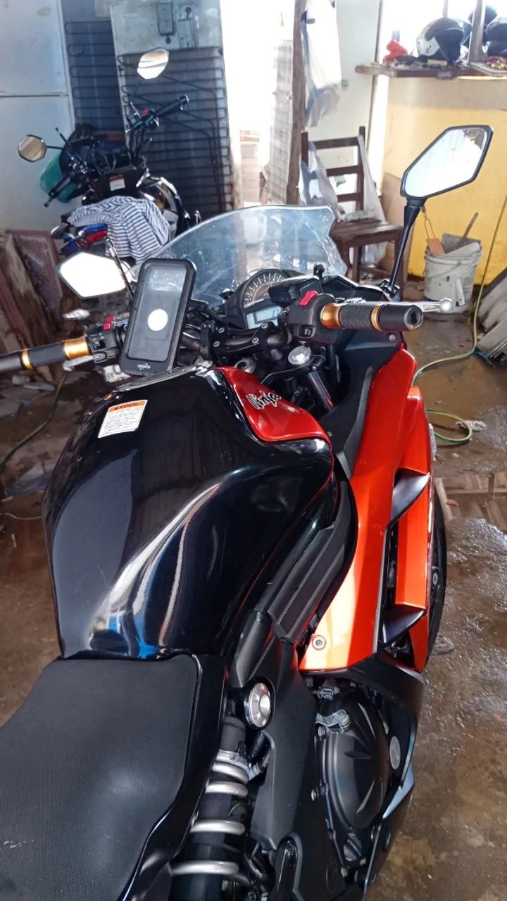 Moto usada só pra viajar 