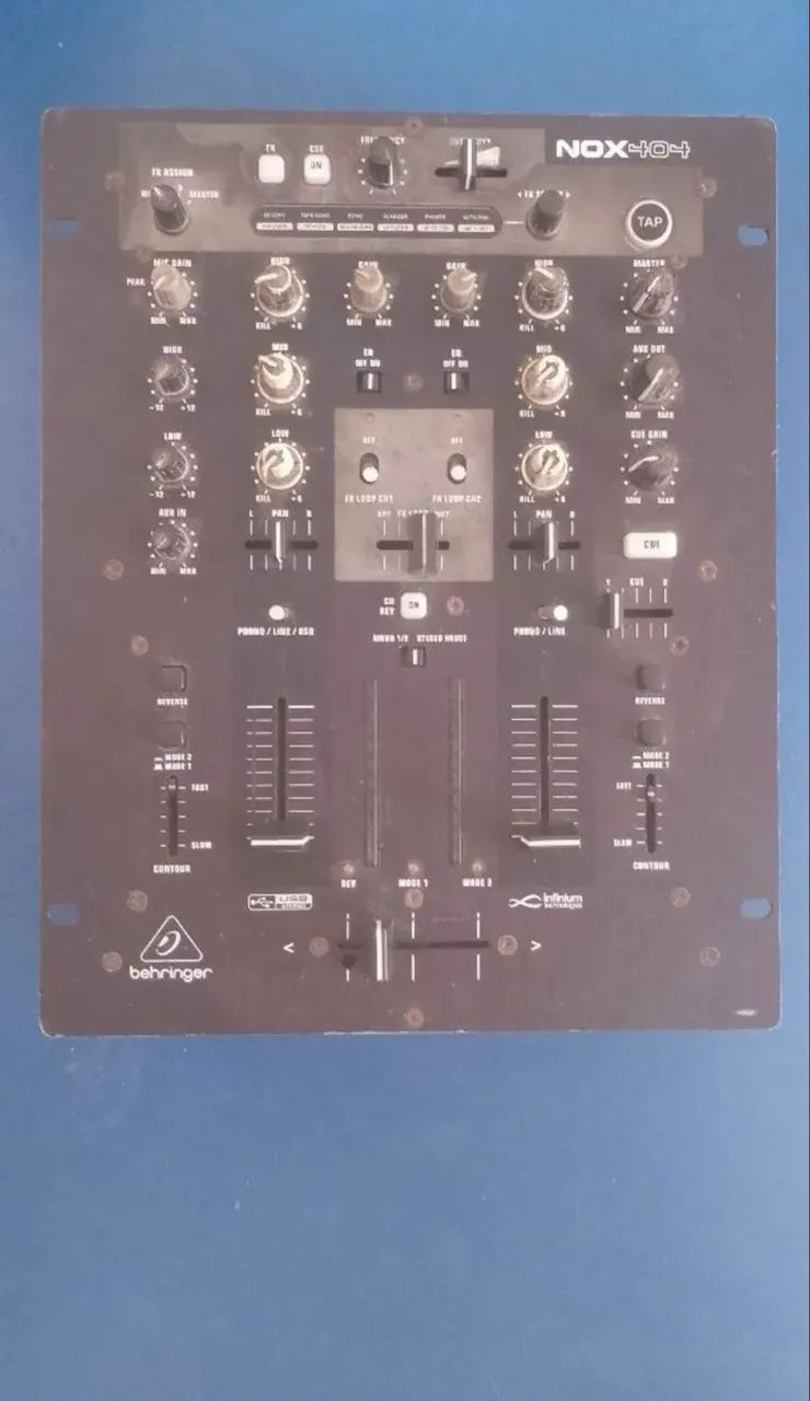 Mixer para DJ Behringer Nox 404 Com efeitos - RARO e difícil de encontrar. Parcelo 10x