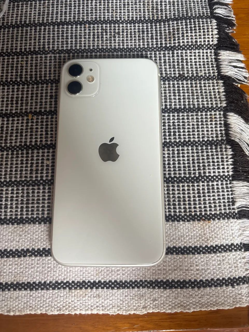 vendo iphone 11, 64gb. - Foto 2