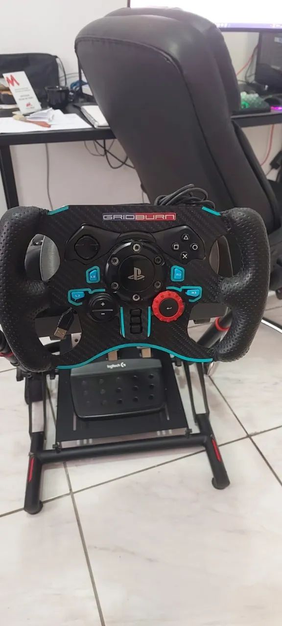 Logitech G29 com aro personalizado