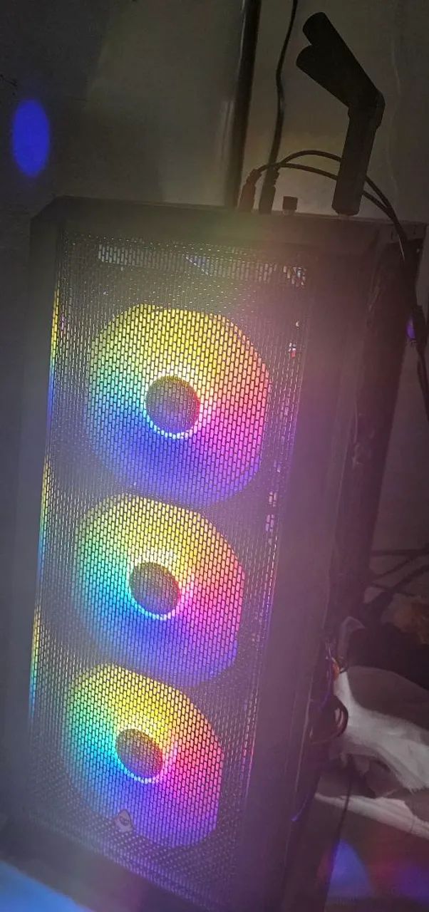 PC GAMER COMPLETO RYZEN 5 5500 RX 590 - Foto 2