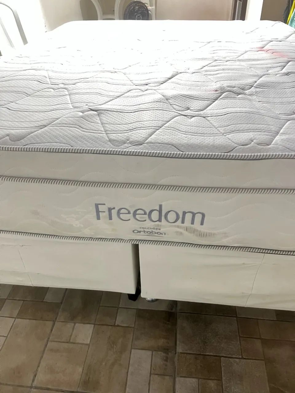 Cama Box Queen Ortobom Freedom - Colchão + Base - Foto 4