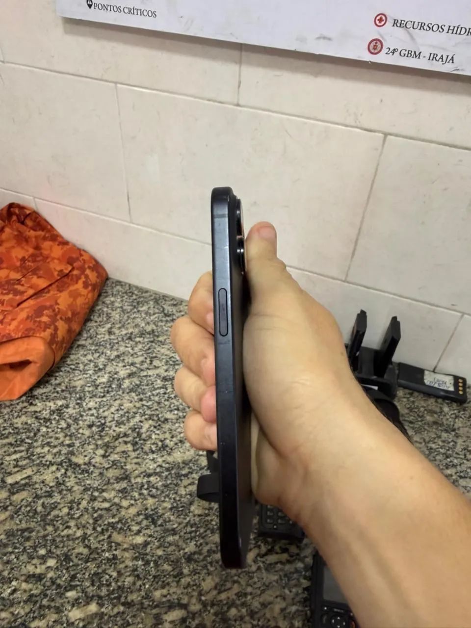 IPHONE 15 256gb 8 meses de uso todo original  - Foto 2