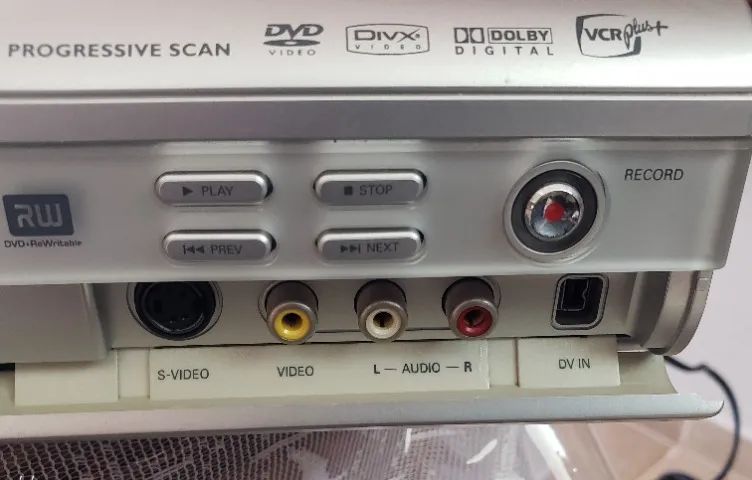 DVD player e gravador Philips DVDR3355  - Foto 2