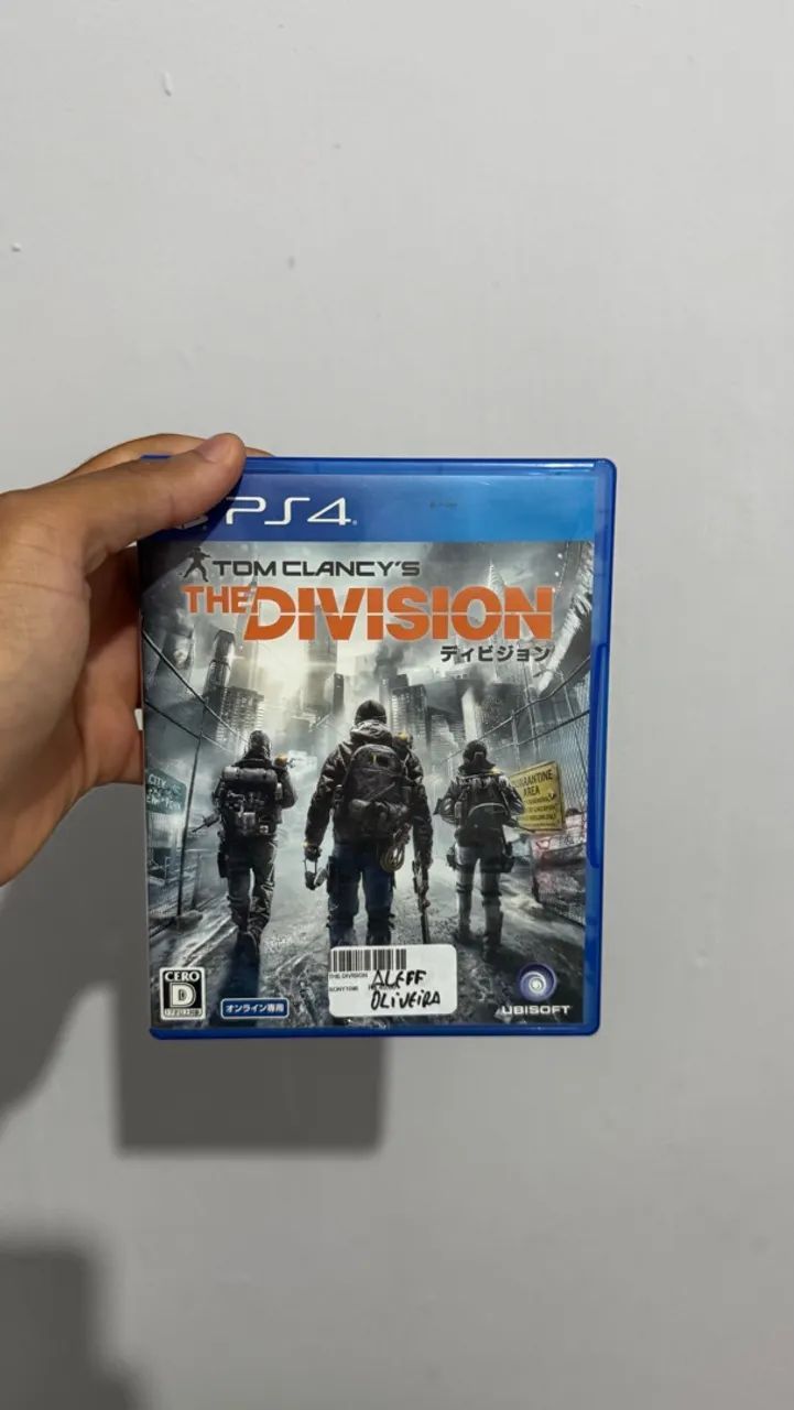 PS4 SLIM COM 2 JOGOS + 2 CONTROLES  - Foto 2