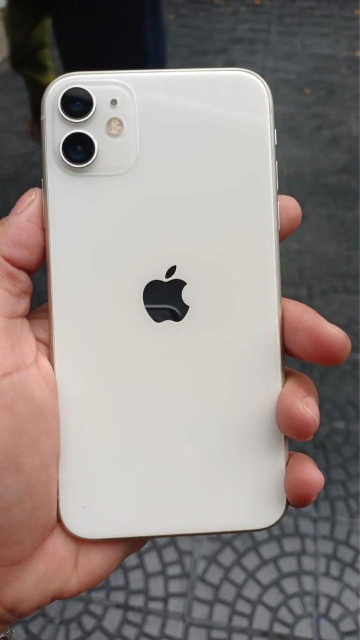 Iphone 11 - Foto 3
