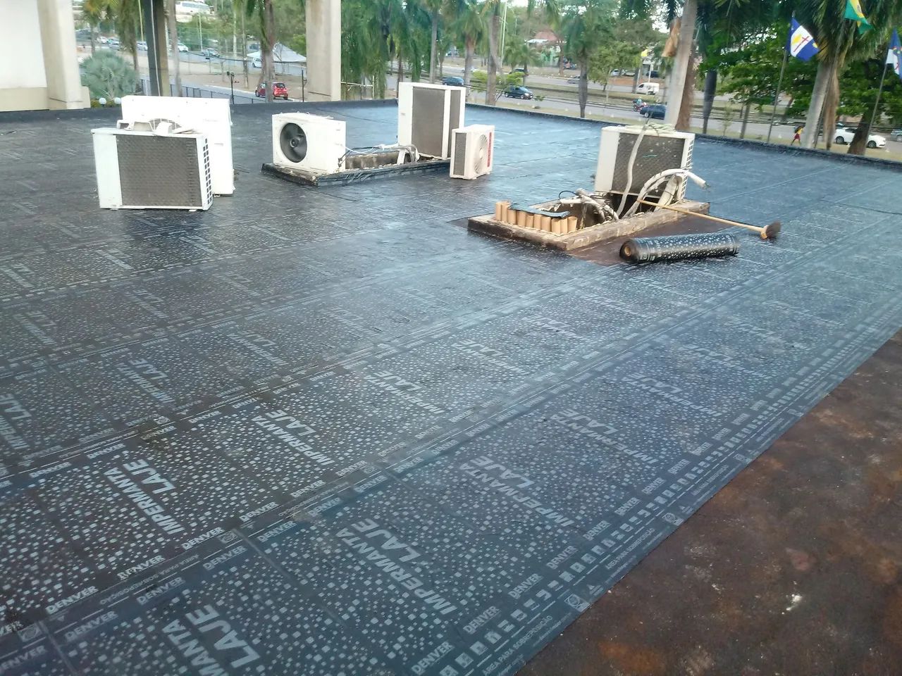 APLICAÇÃO DE MANTA ASFÁLTICA  - Foto 2