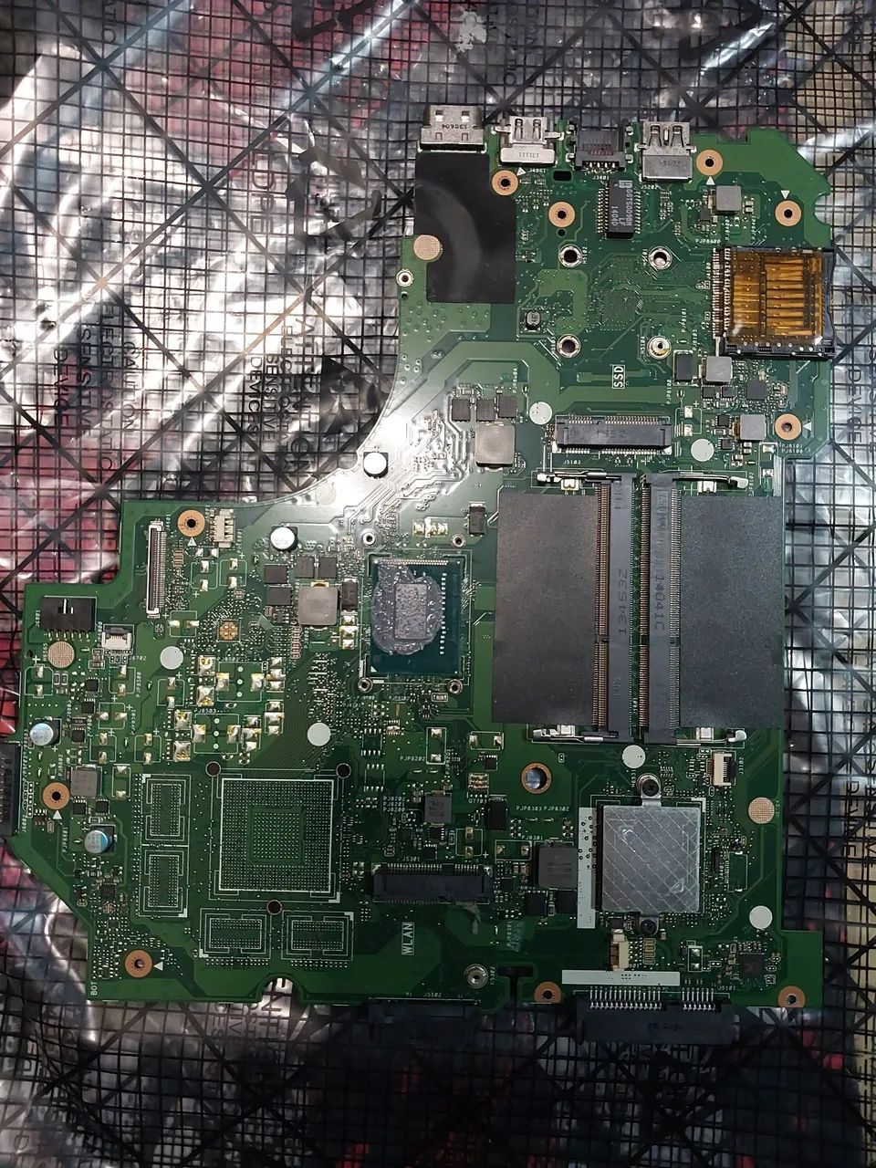 Placa mãe notebook asus s550ca (COM DEFEITO) - Foto 2