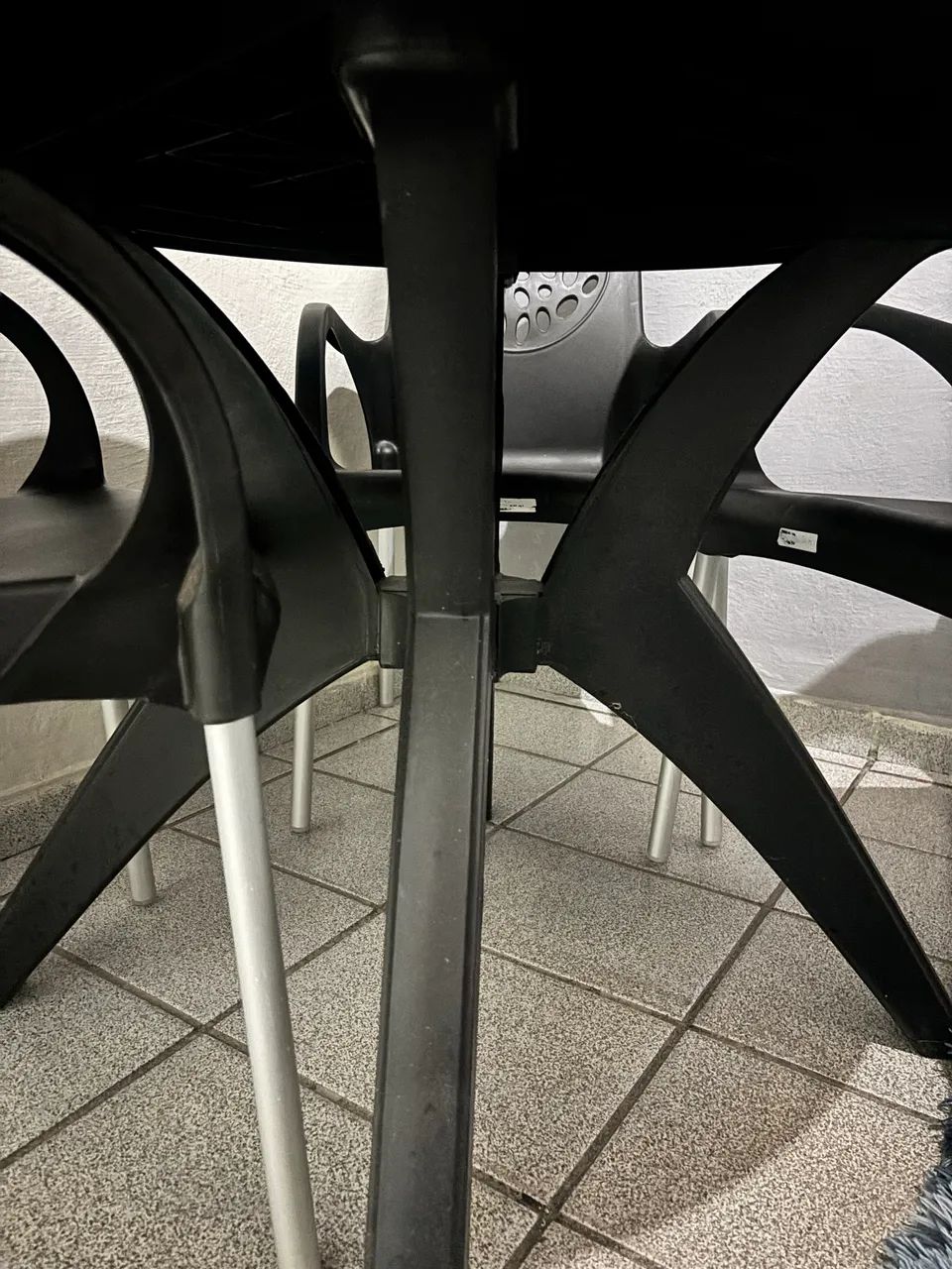 Conjunto de mesa Deluxe forte plástico  - Foto 3