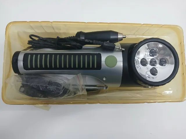 Lanterna com rádio para acampamento à manivela - Foto 4