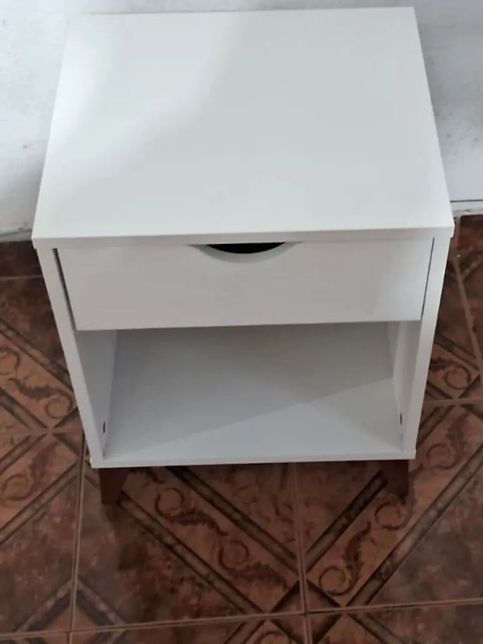 MESA DE CABECEIRA 1 GAVETA COM NICHO LIN - Foto 2