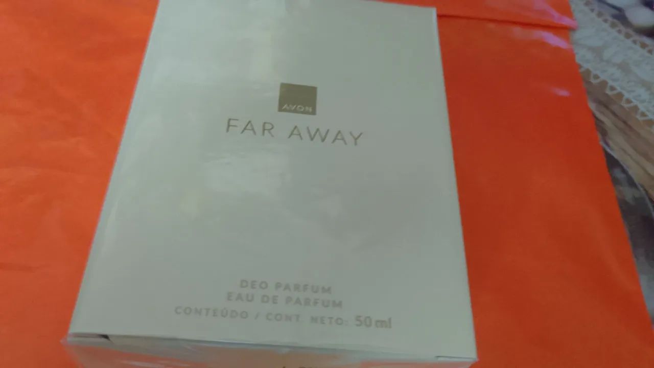 FAR AWAY AVON  50 ML LACRADO R$ 99,99