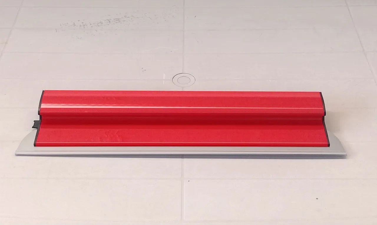 DESEMPENADEIRA DE AÇO INOX 60CM
