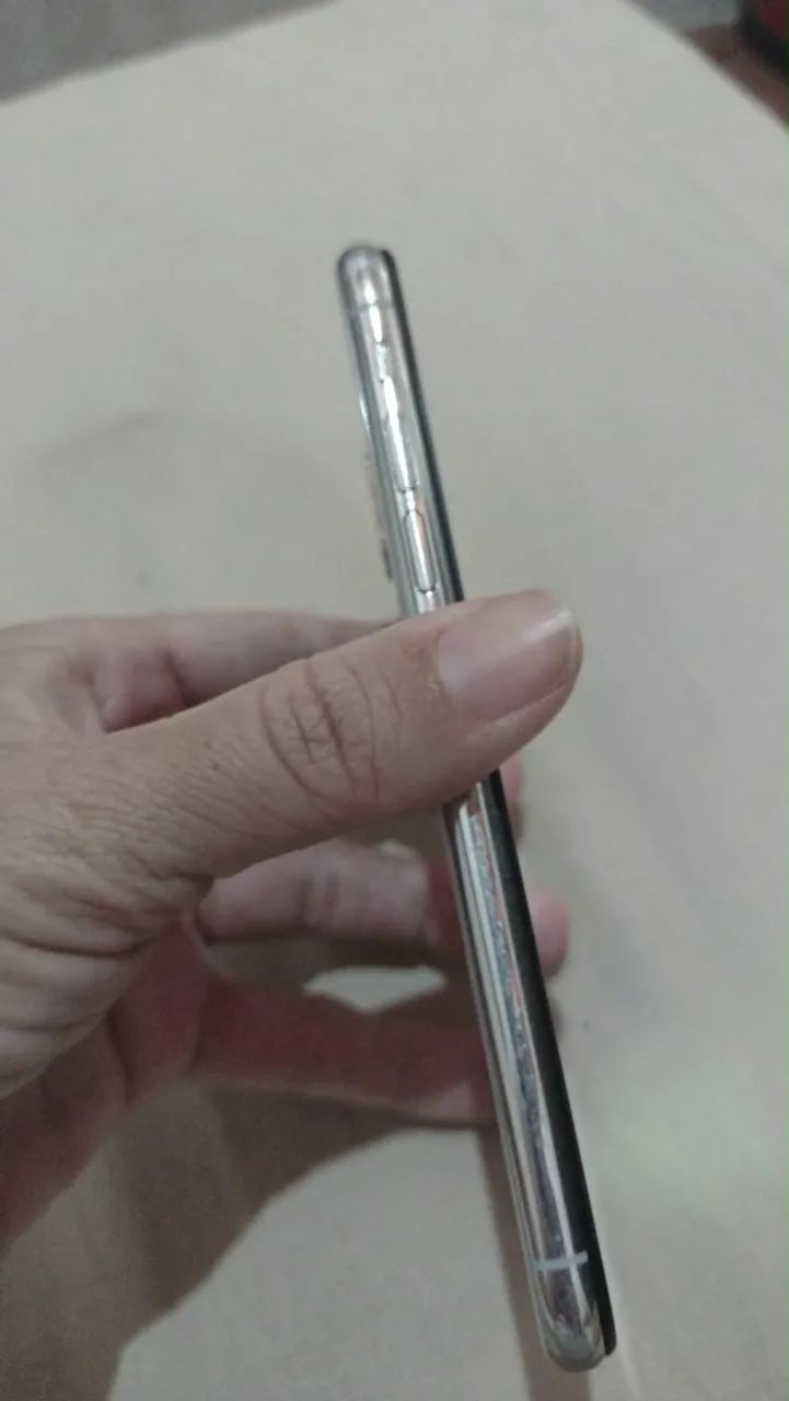 iPhone X 64GB com cabo (tela e bateria foi trocada) - Foto 4
