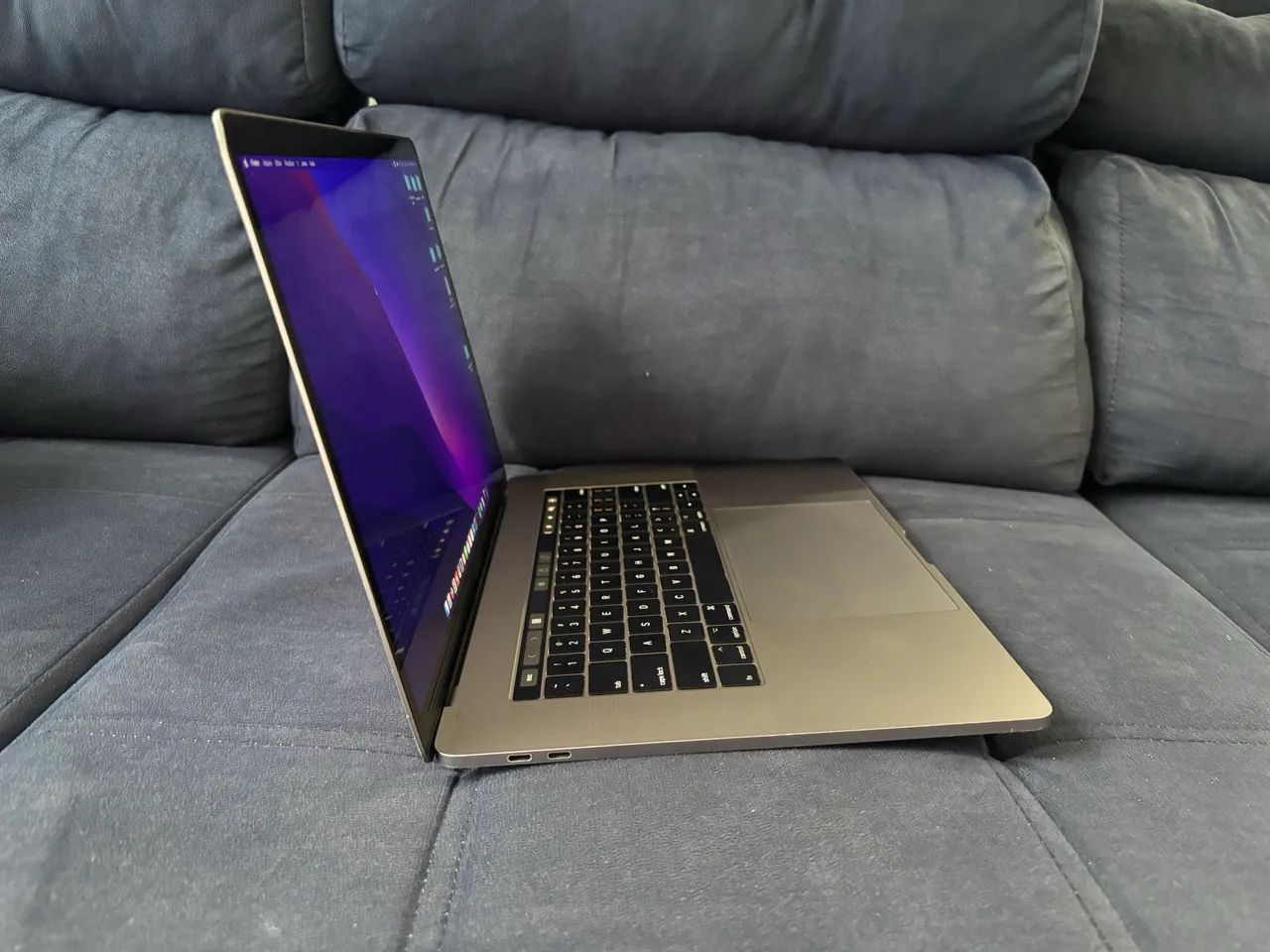 MacBook Pro 15? 2017 i7 16GB 256GB + Hub USB?C - Notebooks