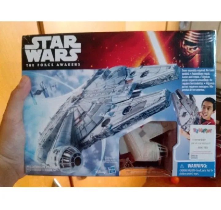 Millenium Falcon Star Wars com 25 cm 