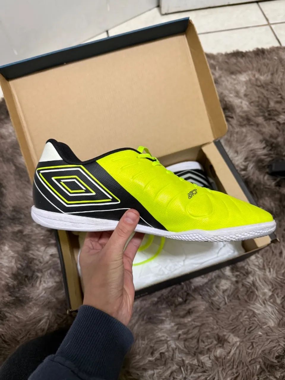 Chuteira Umbro - Foto 2